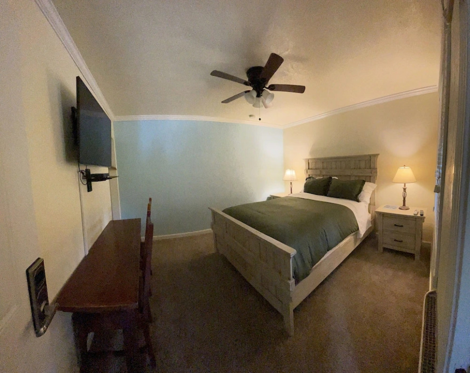 Sierra Woods Lodge