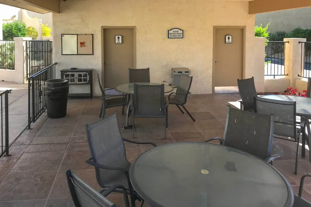 Lake Havasu City Home: Pool & Hot Tub Access!