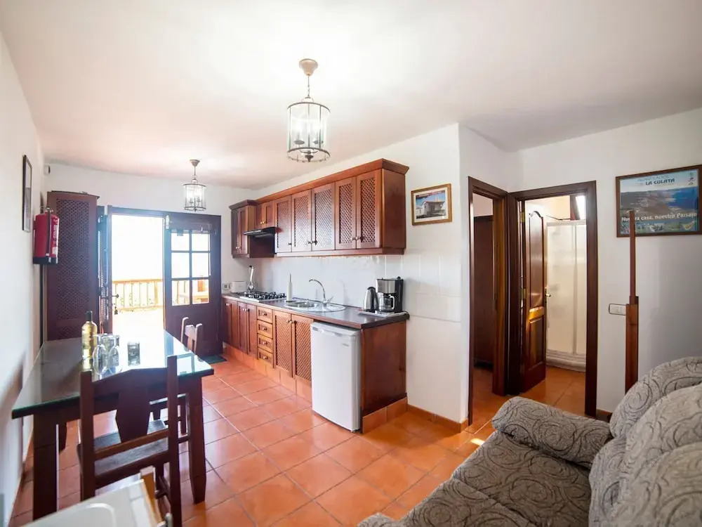 Nature Meets Luxury in Nice Apartment near Tenerife Coastline
