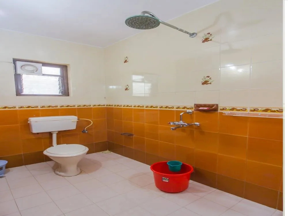 OYO 17114 Home Elegant Studio Candolim Beach