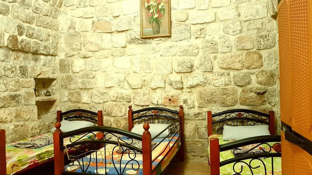 Chain Gate Hostel