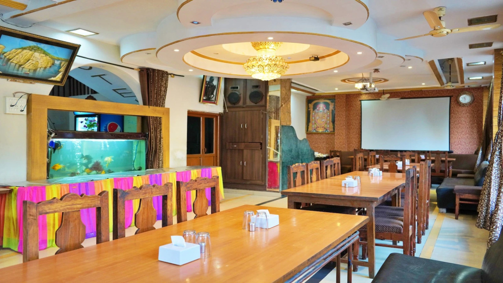 Hotel Pachmarhi