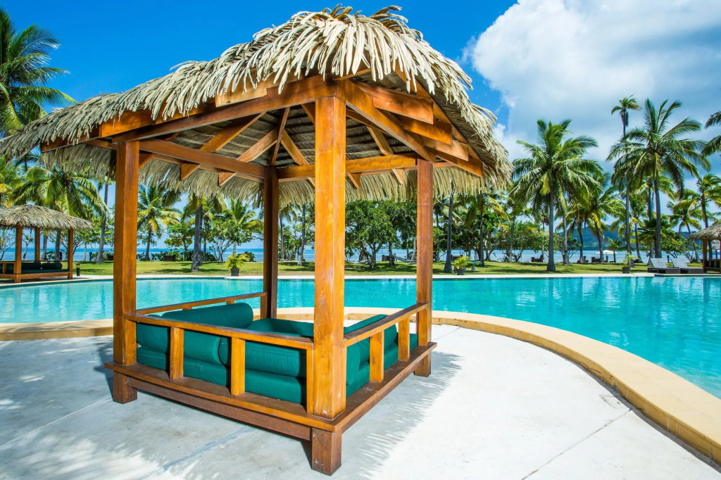 Lomani Island Resort & Spa