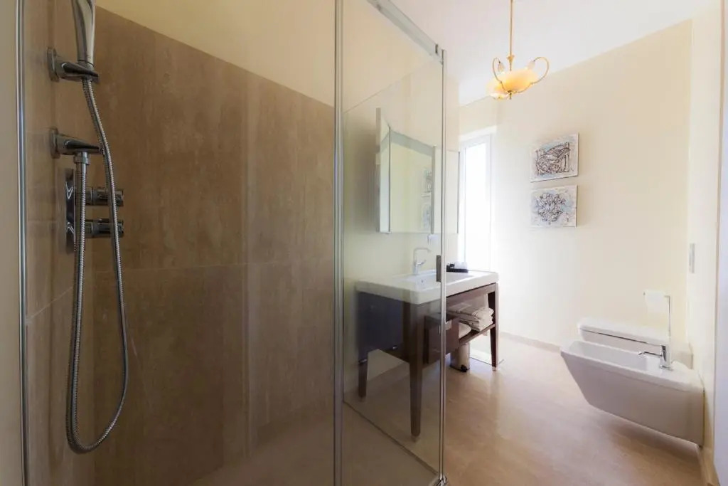 Bronzino House
