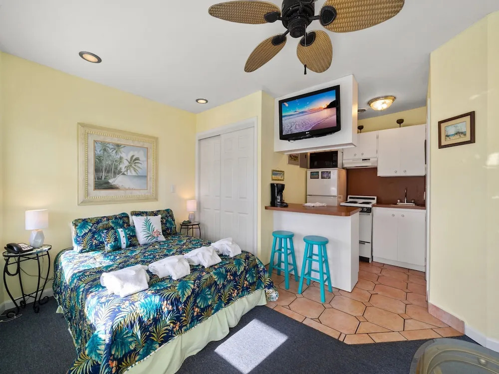 Sea Rocket by Distinctive Beach Rentals