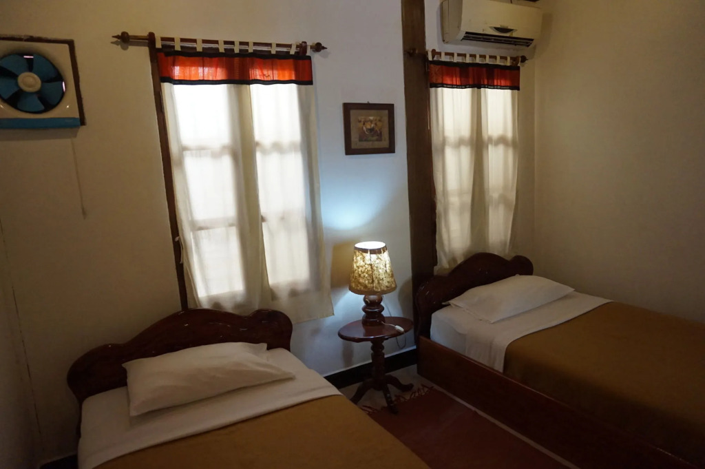 Ouis Guesthouse