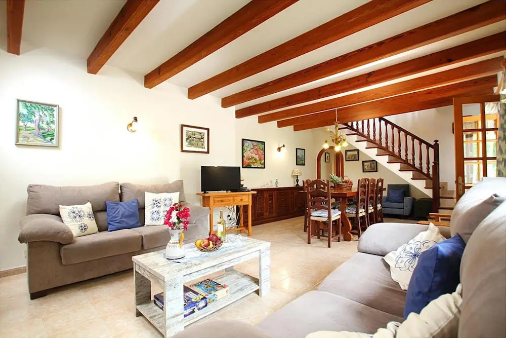 Villa - 4 Bedrooms with Pool and WiFi - 108753