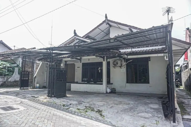 RedDoorz at Berlian Homestay Malioboro Yogyakarta