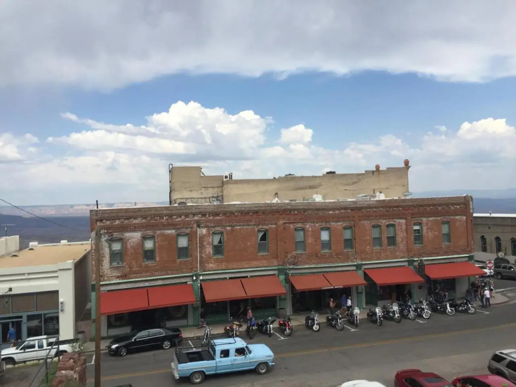 Connor Hotel