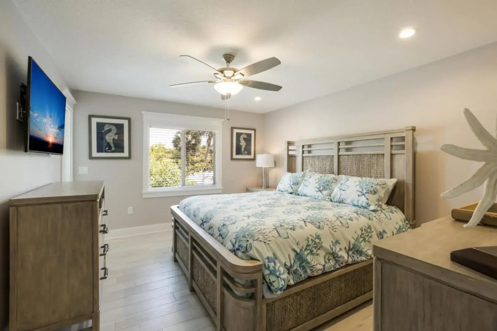 Royal Palm - 5701 Holmes Blvd Unit A