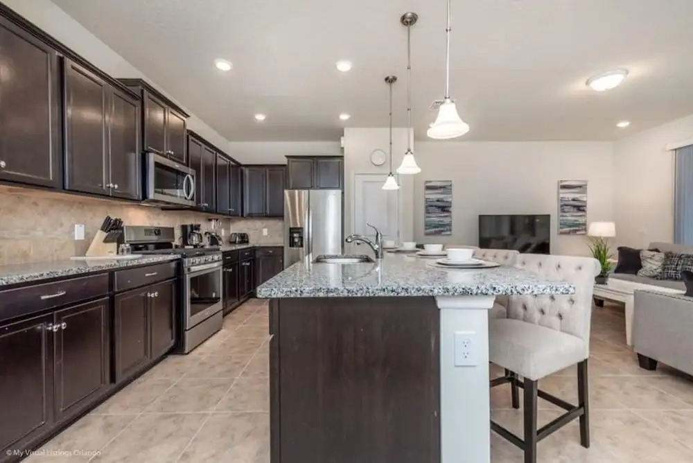5 Bedroom Townhome in Windsor at Westside