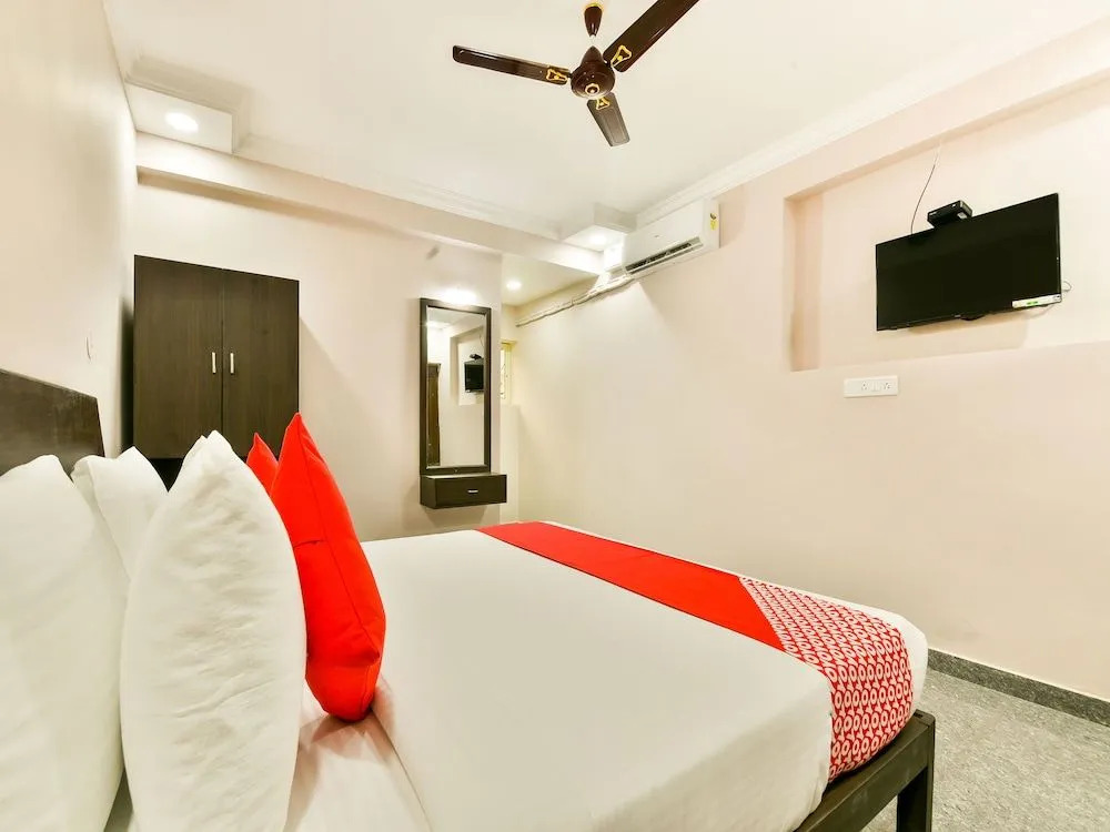 OYO 18823 Raj's Resort