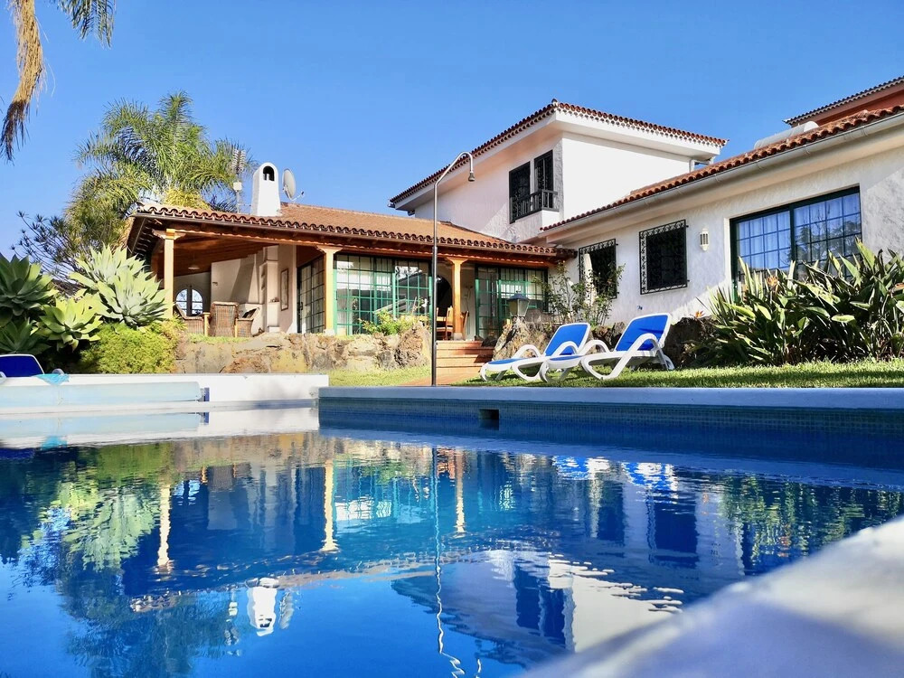 Nanou House