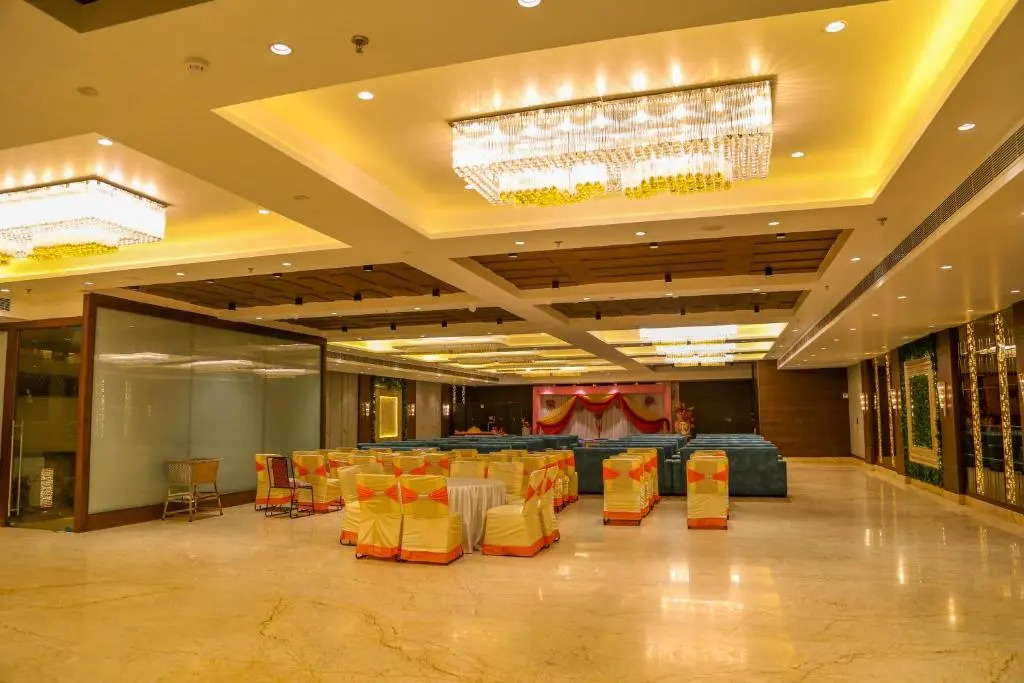 Four Leaf Hotel, Kasganj