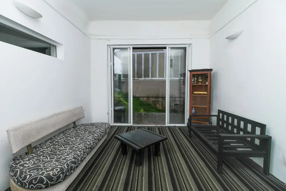 OYO 523 Royal Hotel