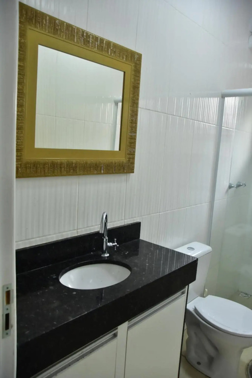 Lindas casas com piscina poucos metros do mar para 18 pessoas