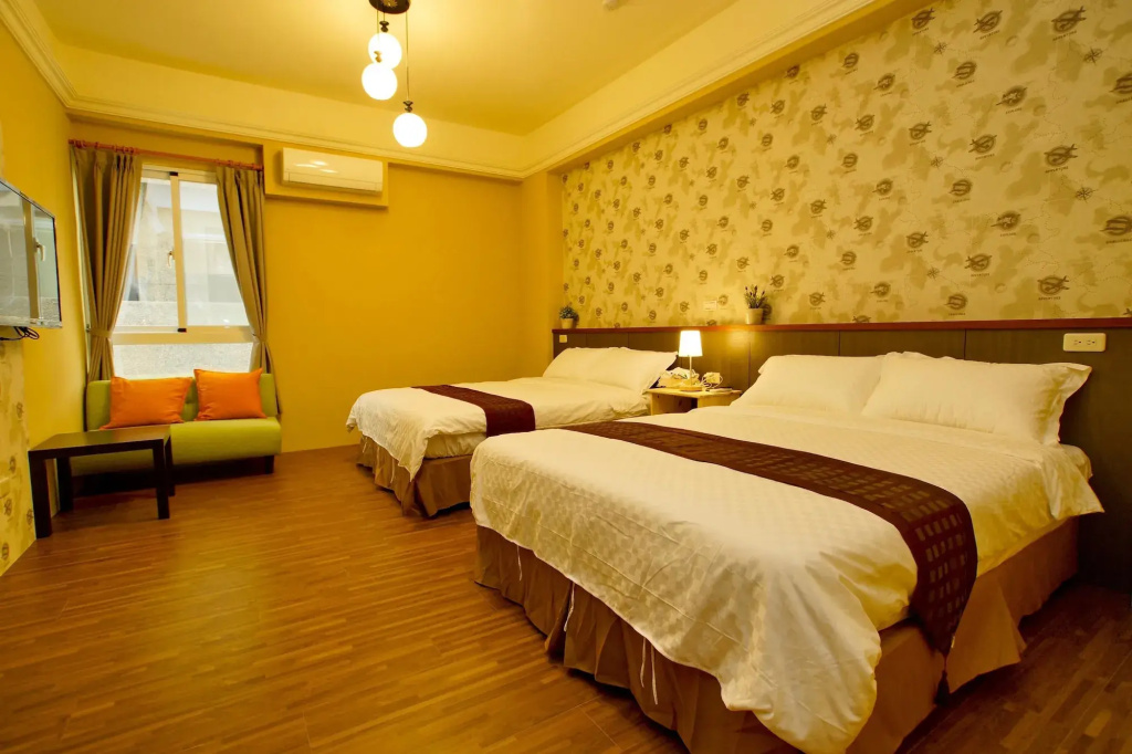 輕旅小站 Soft Travel Hostel