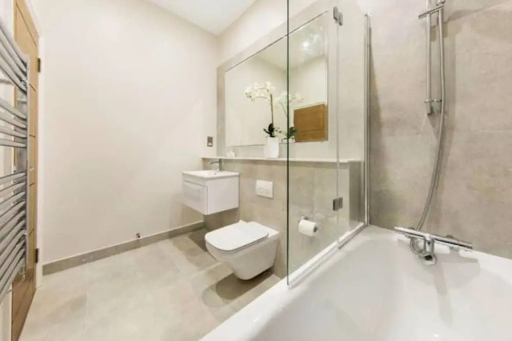 1 Bedroom Garden Flat In Hammersmith