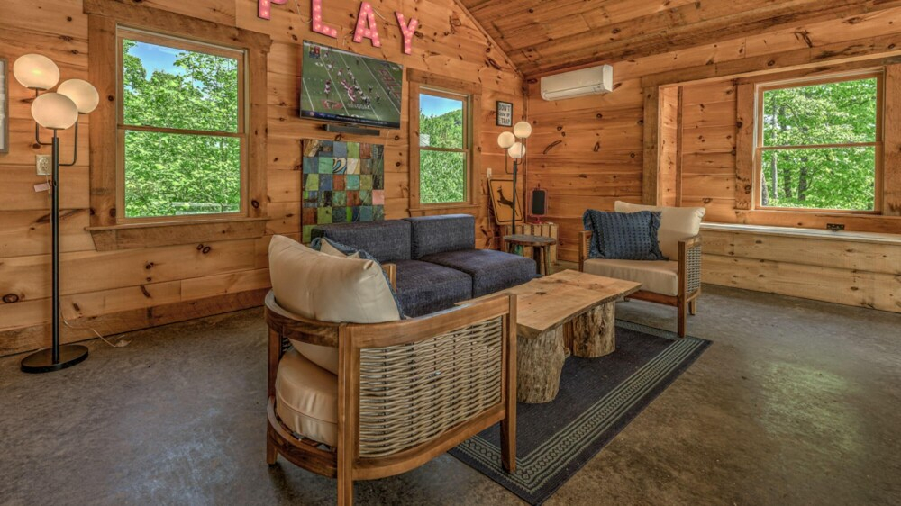 The Smokin' Buck Escape to Blue Ridge