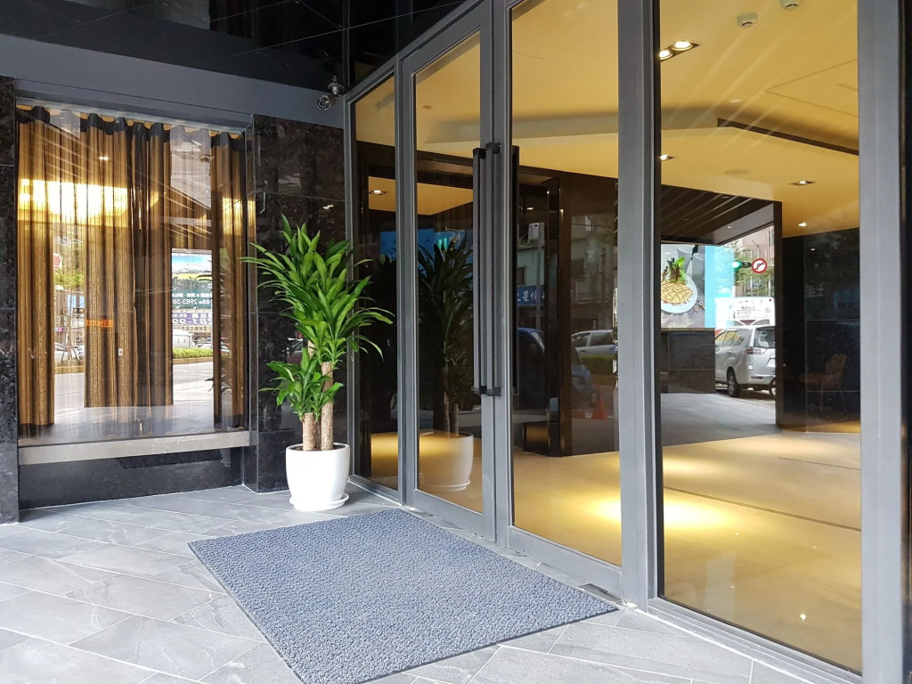 Pavilion Boutique Hotel