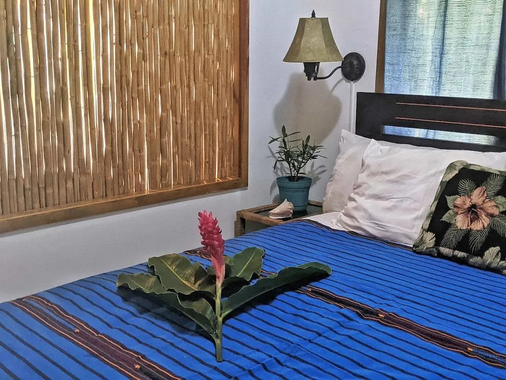 Seaside Inn Roatan