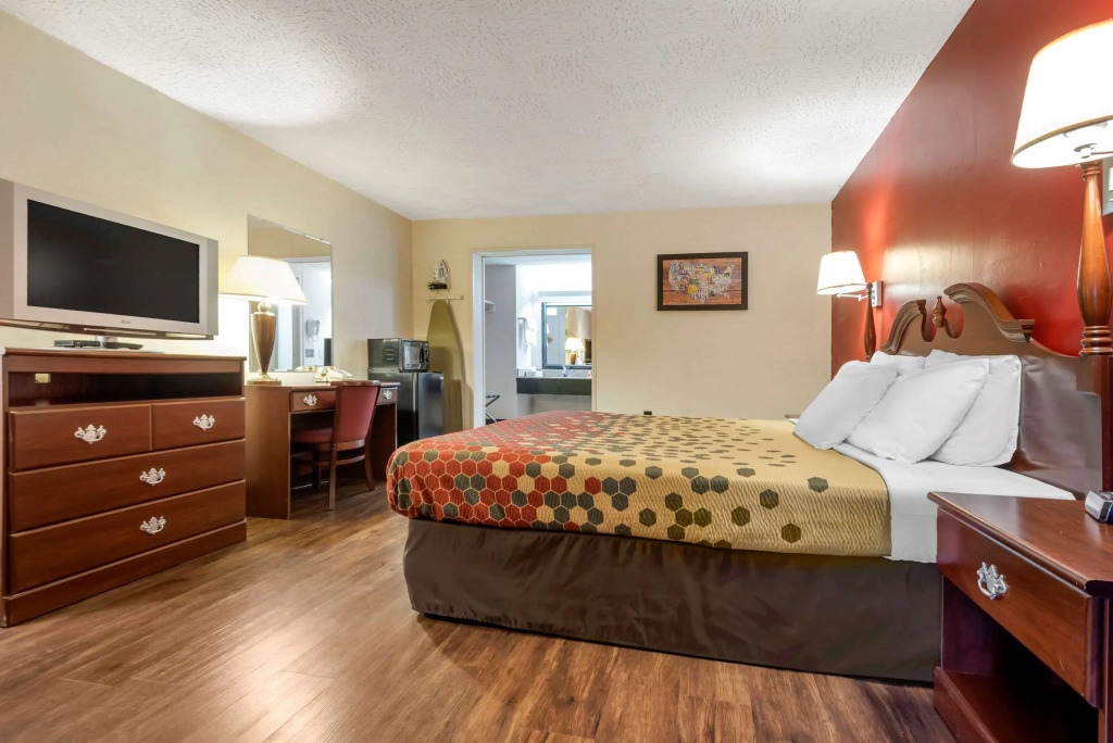 Econo Lodge Cortland Downtown