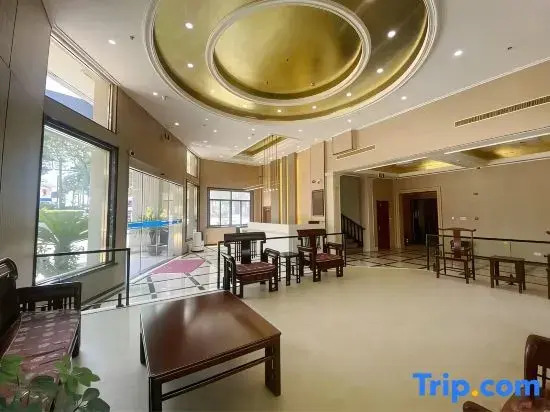 Rujia Ruibai Cloud Hotel (Shanghai Nanlu Road New Siping Road Branch)