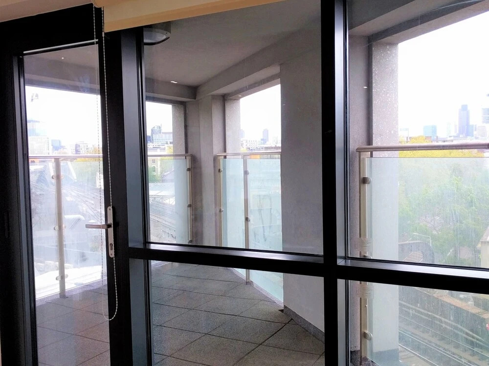 Elephant and Castle Apartment