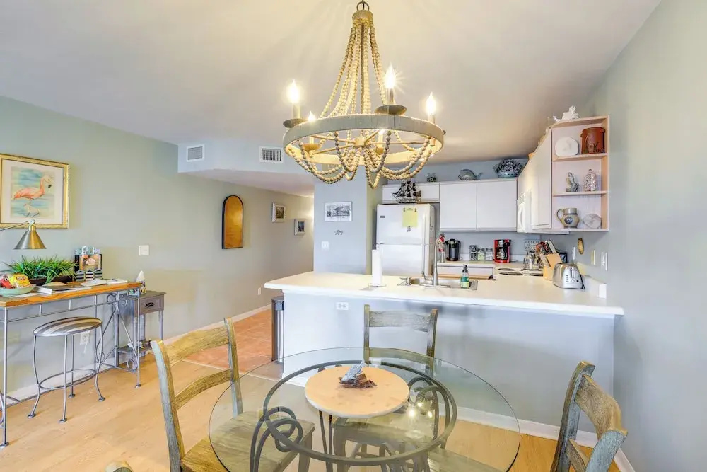 Beach & Pool Access at Condo on Cedar Key!