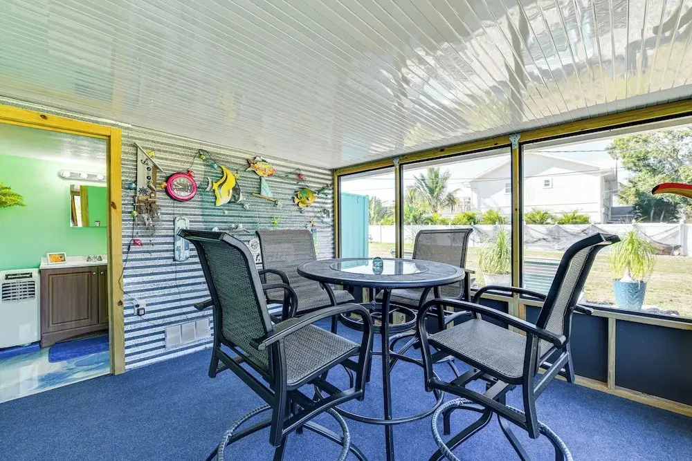 Pet-friendly Bradenton Home ~ 3 Mi to Cortez Beach