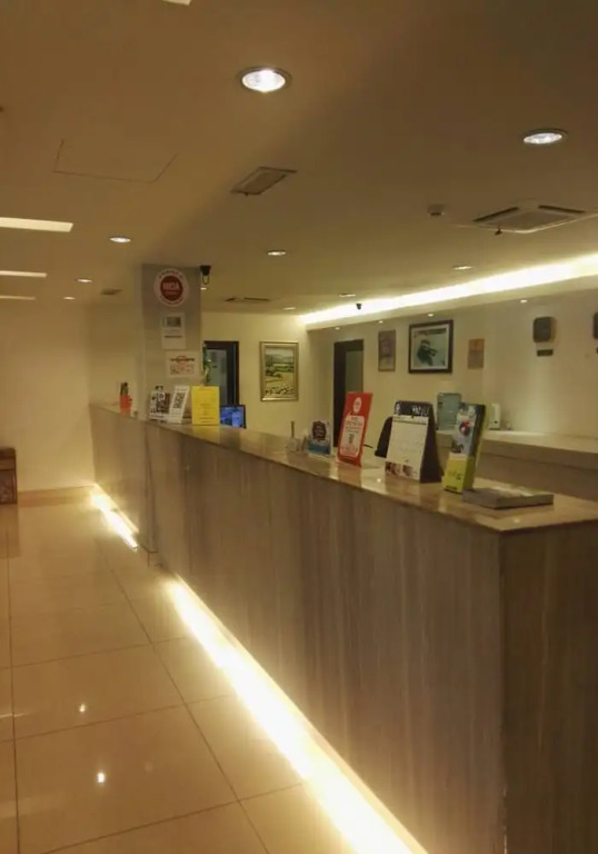 Hotel 1312