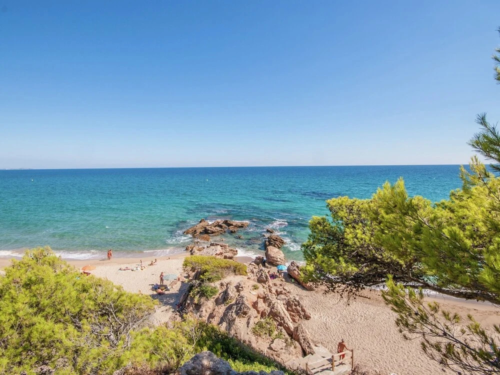 Fantastic Holiday Home for 10 Persons With Private Swimming Pool in Miami Platja