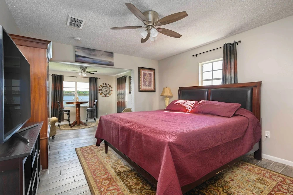 Hook, Line & Leisure: Lakefront Gem w/ Porch!