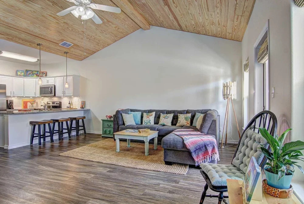 Borracho Beach - 3 Br Townhouse