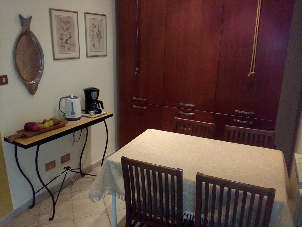 House With 3 Bedrooms in Roma, With Enclosed Garden and Wifi - 37 km F
