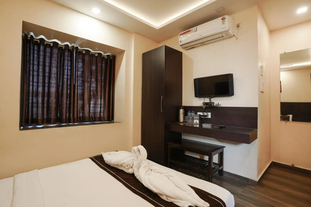 Oyo Rooms Parama Island Em Bypass