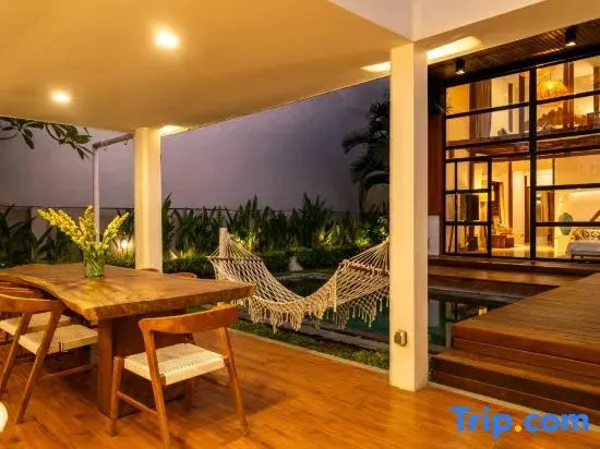 Stylish Tropical Villa 2 Br , Canggu , 400m To Finn Beach