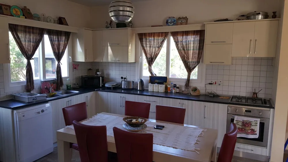 Lapta Holiday Homes