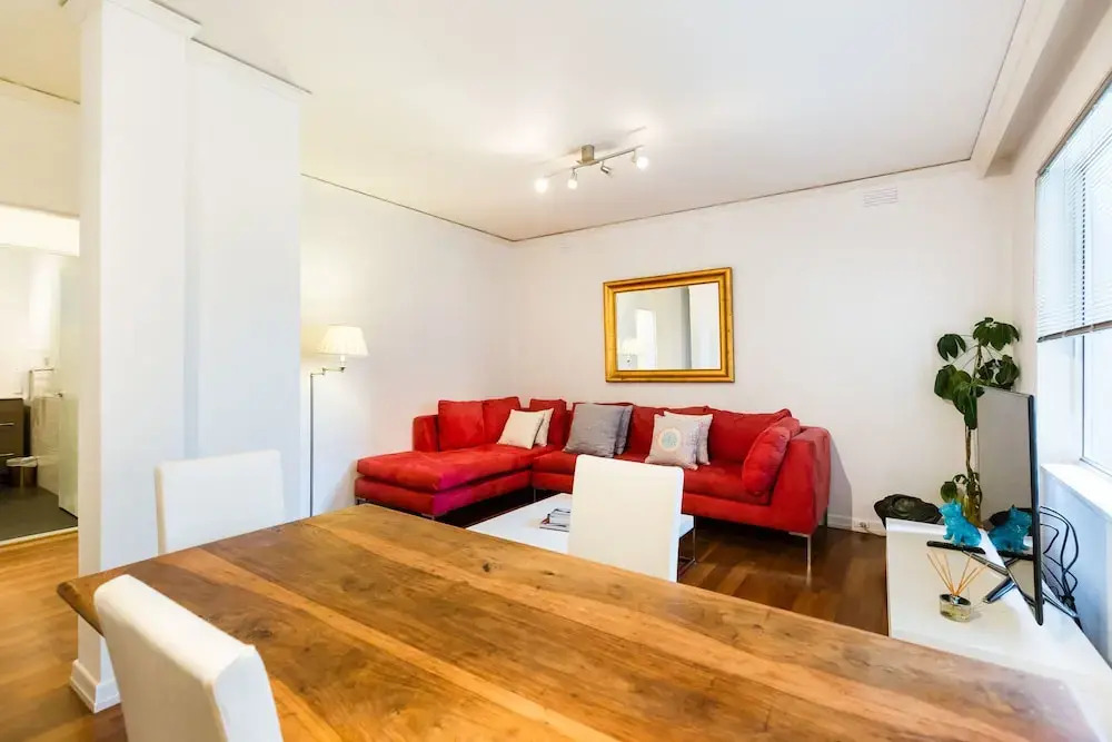 SELENA, 2BDR South Yarra Apartment