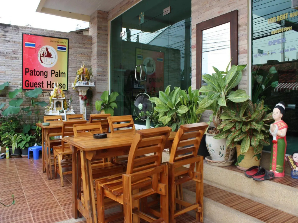 Patong Palm Guesthouse