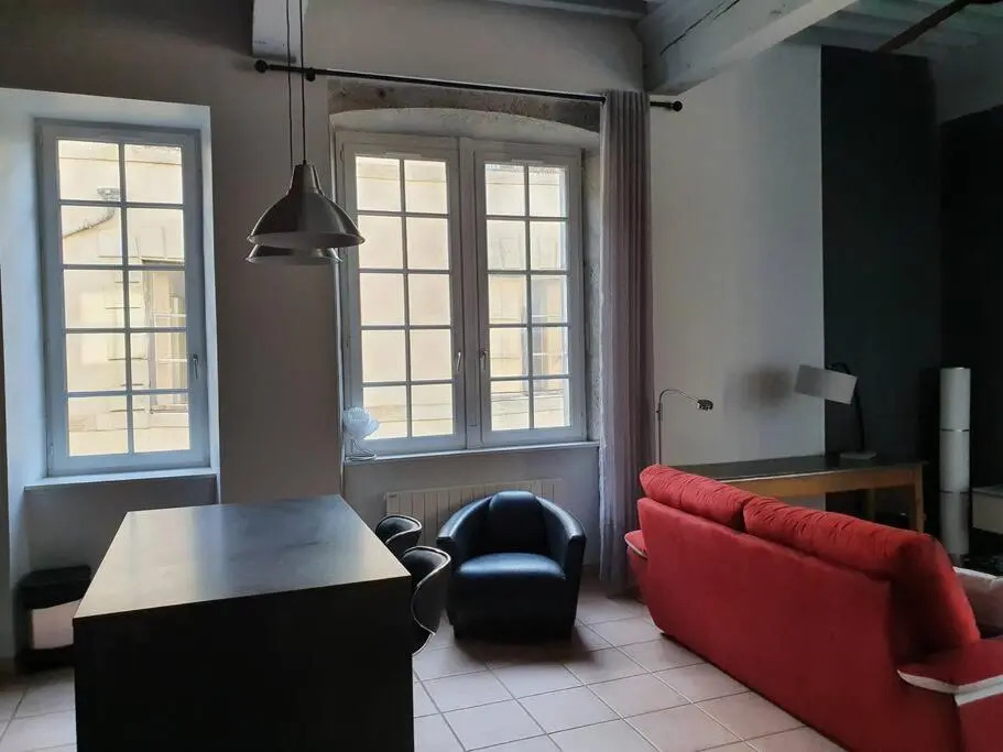 Emplacement N°1 Très bel appartement spacieux