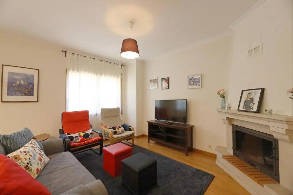 FLH Gaia Valadares Comfy Apartment