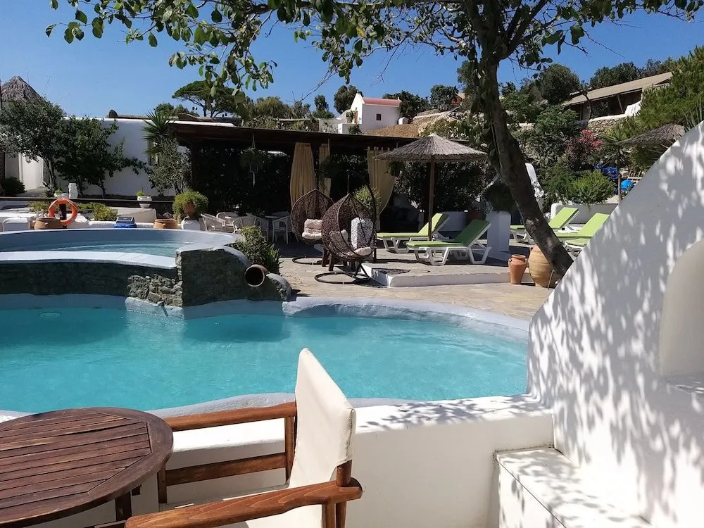 La Veranda of Mykonos Traditional Guesthouse