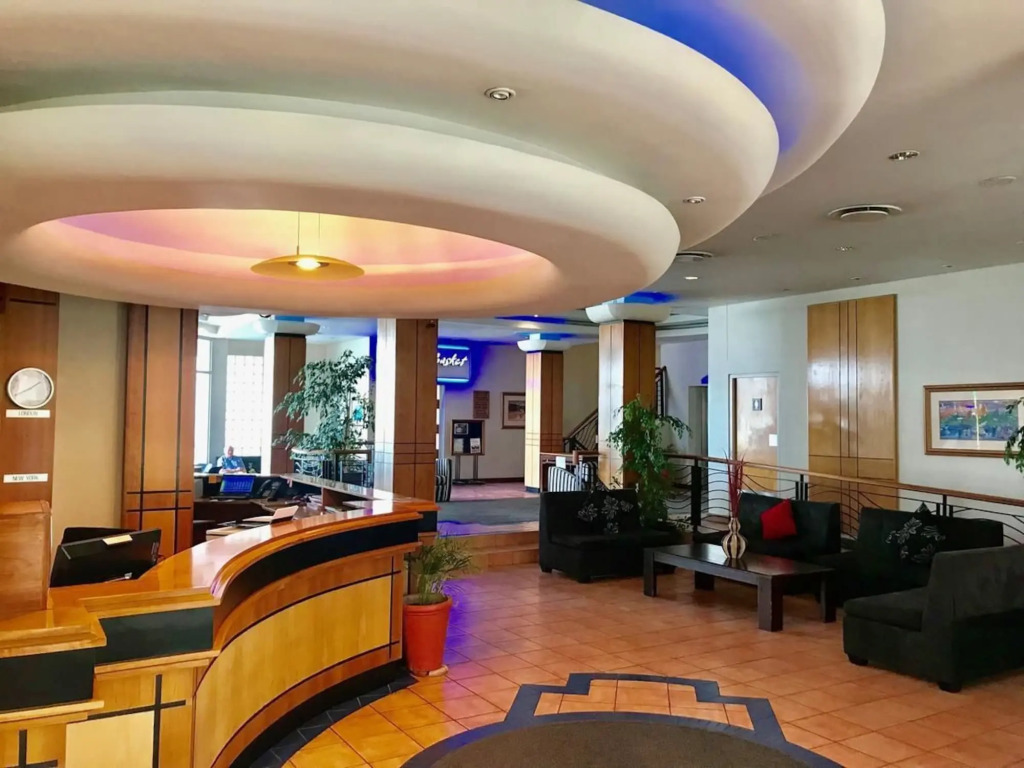 Ocean Breeze Hotel