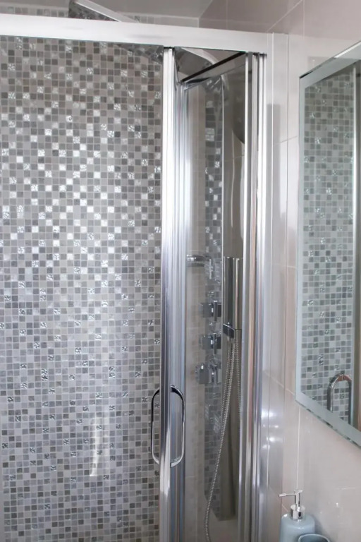 Exclusive Ensuite Double Room