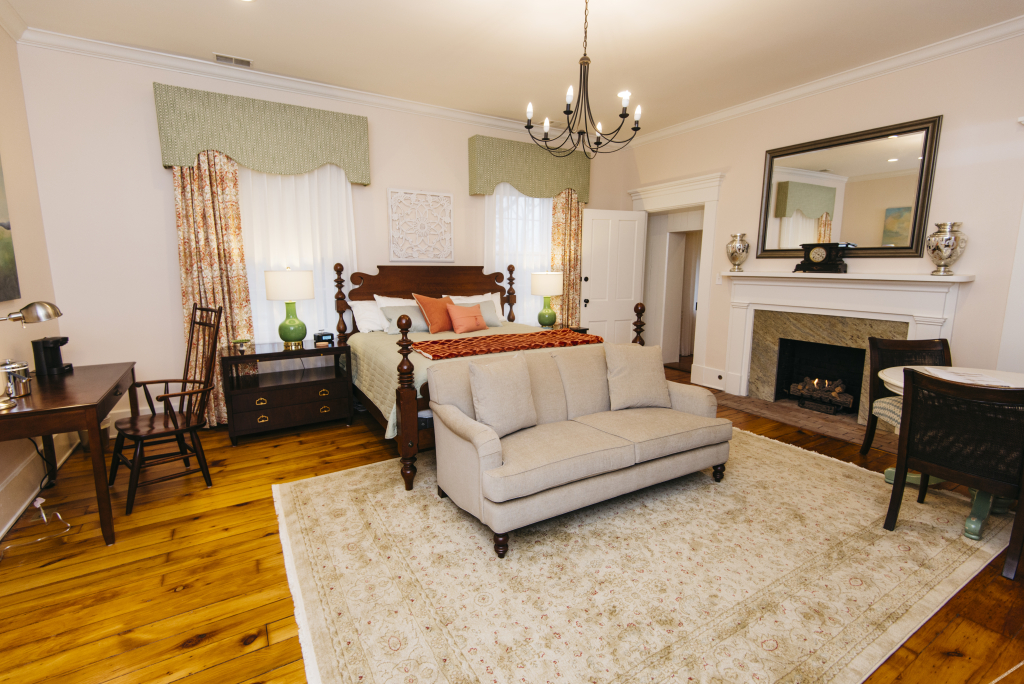 Ashford Acres Inn