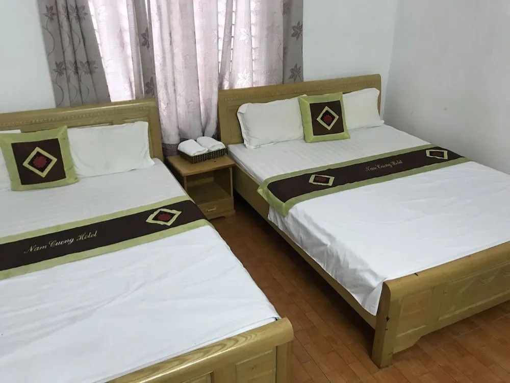 Oyo 1005 Palace Hotel