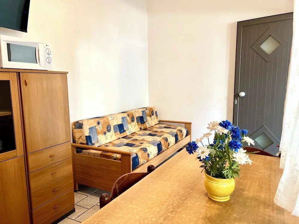 Familiar Apartment Close to the Beach