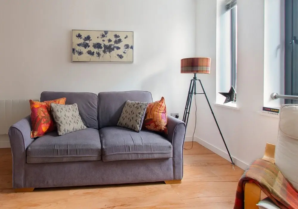 Select Serviced Accommodation - Summit House