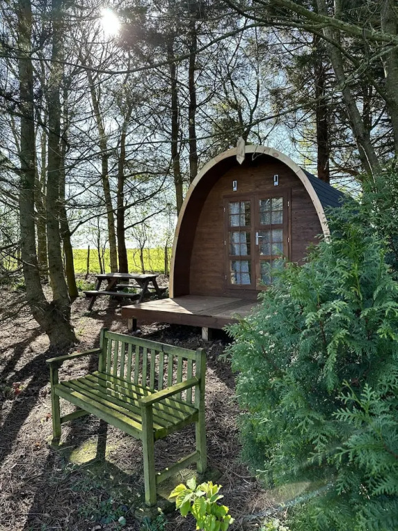 Woodland Camping pod With use of Campsite Bathroom